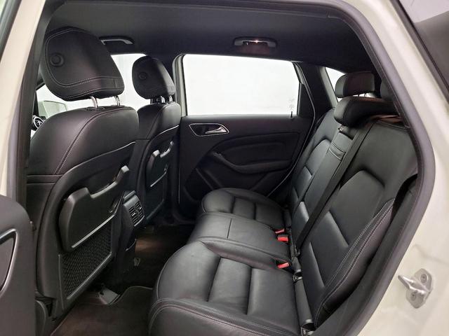 Photo of 2016 White Mercedes-Benz B-Class