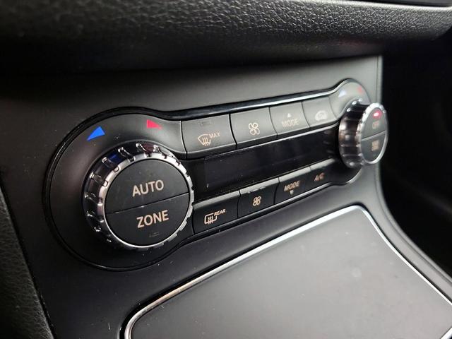 Photo of 2016 White Mercedes-Benz B-Class