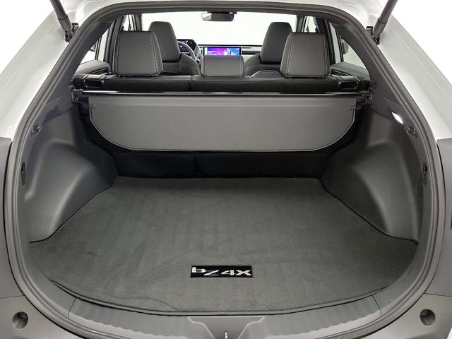 Photo of 2024 White Toyota bZ4X