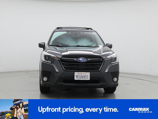 Photo of 2023 Gray Subaru Forester
