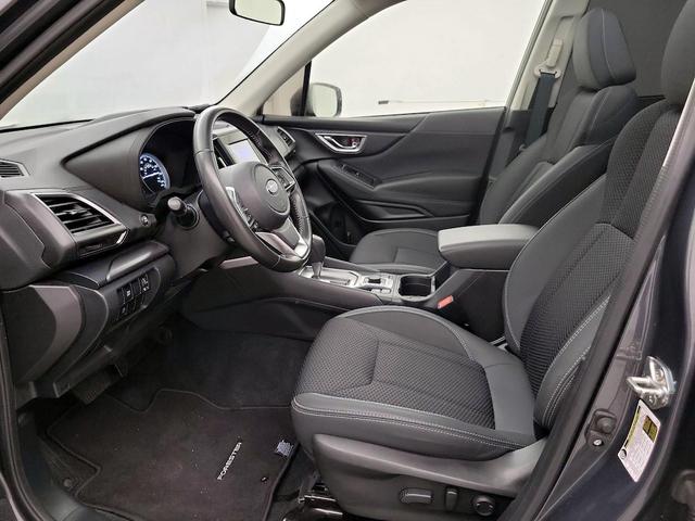 Photo of 2023 Gray Subaru Forester