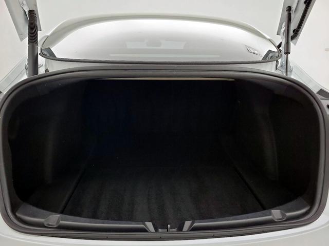Photo of 2023 White Tesla Model 3