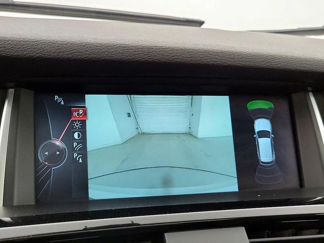 Photo of 2015 White BMW X3
