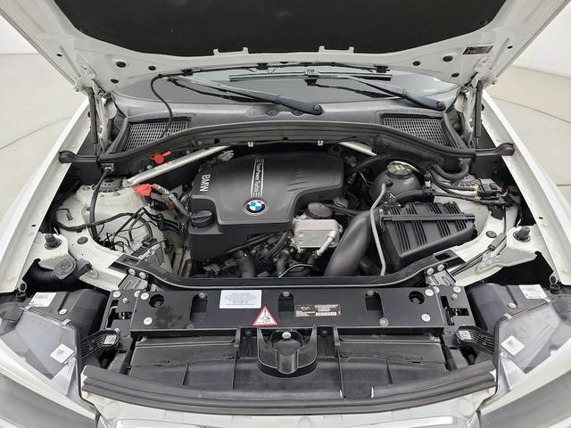 Photo of 2015 White BMW X3