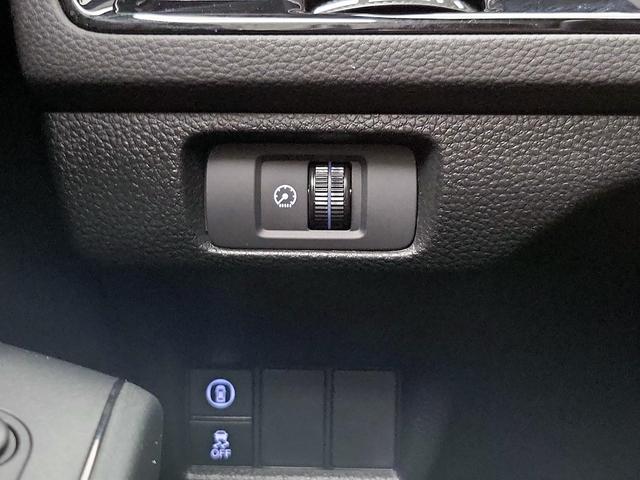 Photo of 2024 White Honda Civic