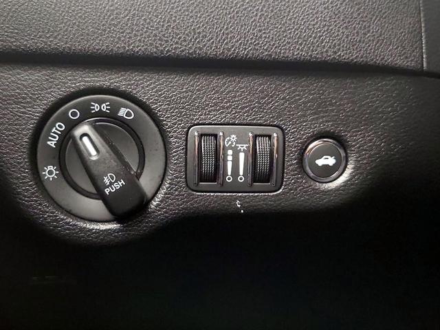 Photo of 2020 Gray Dodge Charger