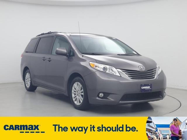 2014 Toyota Sienna