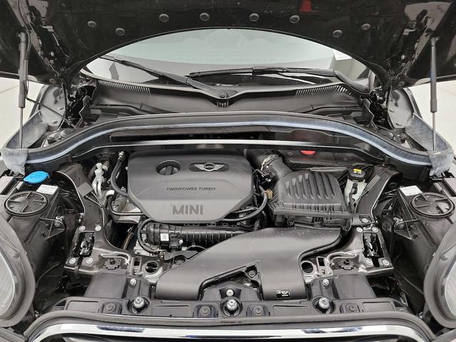 Photo of 2018 Black MINI Countryman