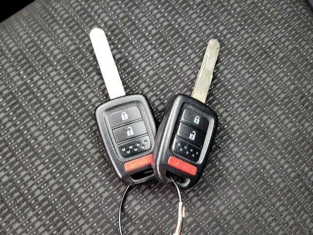 Photo of 2015 Silver Honda Fit