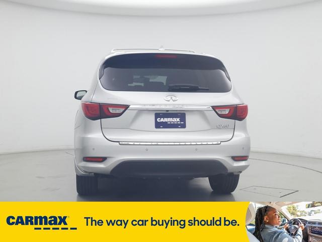 Photo of 2017 Silver INFINITI QX60