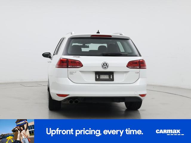 Photo of 2017 White Volkswagen Golf