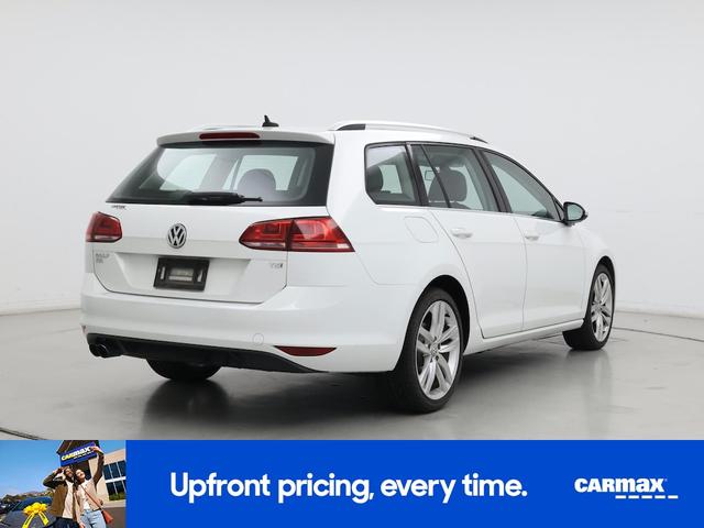 Photo of 2017 White Volkswagen Golf