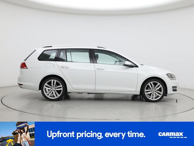 Photo of 2017 White Volkswagen Golf