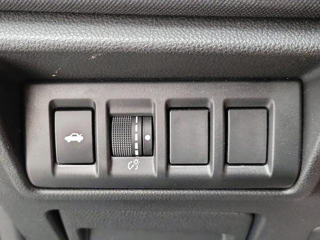 Photo of 2023 Gray Subaru Legacy