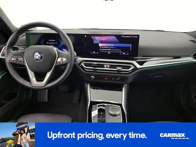 Photo of 2023 Gray BMW 330