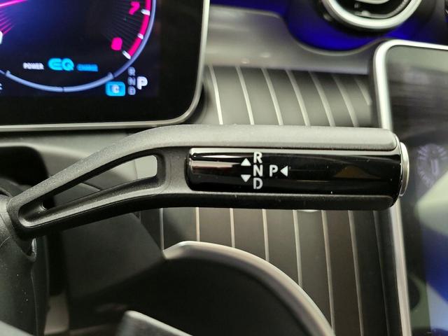 Photo of 2022 White Mercedes-Benz C-Class