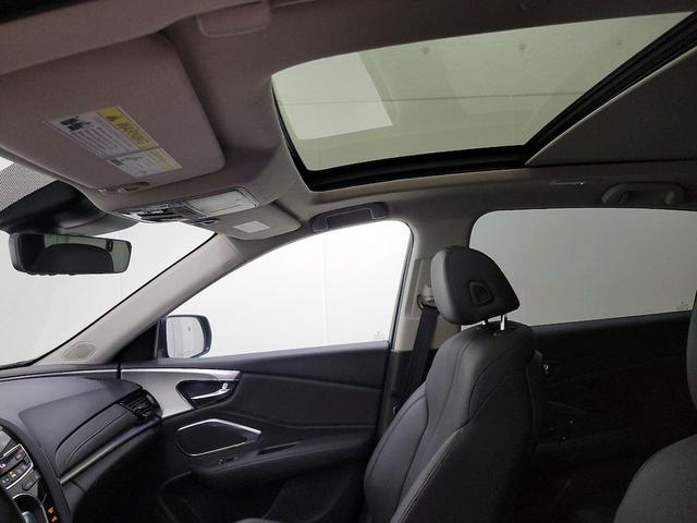 Photo of 2019 Blue Acura RDX