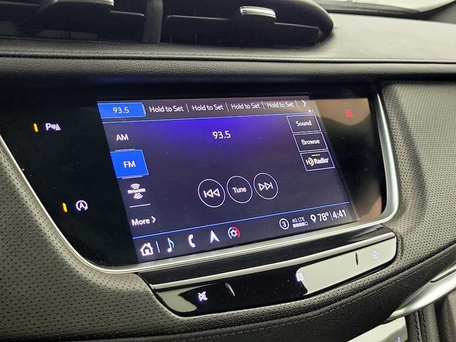 Photo of 2020 Purple Cadillac XT5