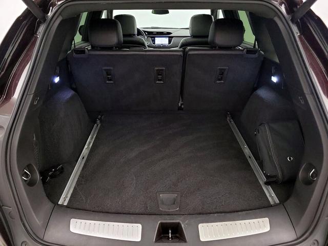 Photo of 2020 Purple Cadillac XT5