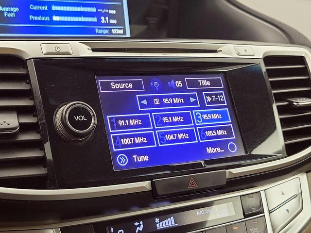 Photo of 2015 White Honda Accord