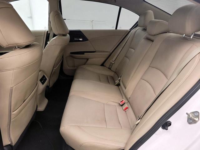 Photo of 2015 White Honda Accord