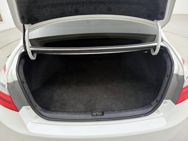Photo of 2015 White Honda Accord