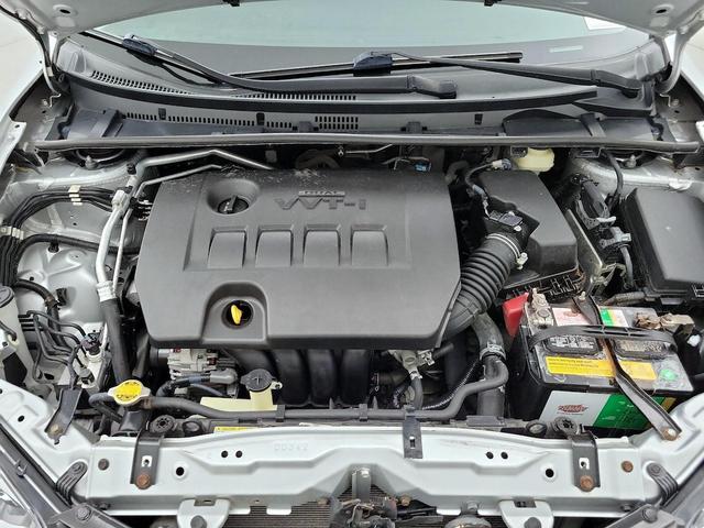 Photo of 2016 Silver Toyota Corolla
