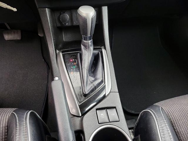 Photo of 2016 Silver Toyota Corolla