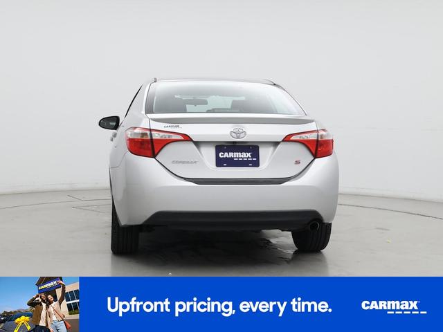 Photo of 2016 Silver Toyota Corolla