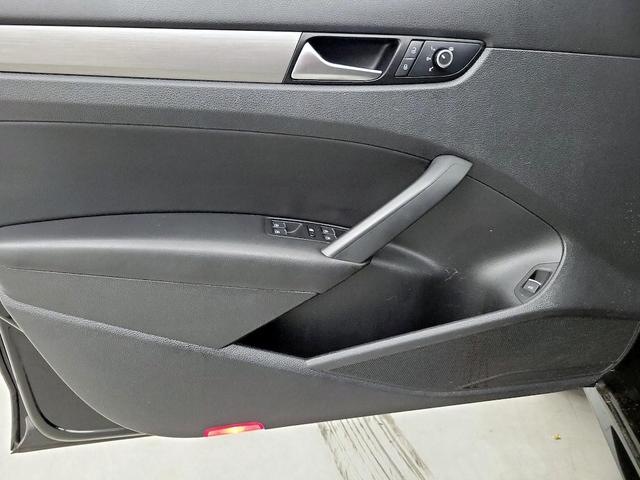 Photo of 2014 Black Volkswagen Passat