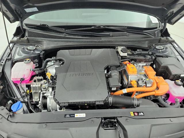 Photo of 2023 Black Hyundai ELANTRA HEV