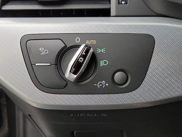 Photo of 2018 Gray Audi A4