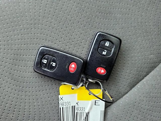 Photo of 2015 Gray Toyota Prius