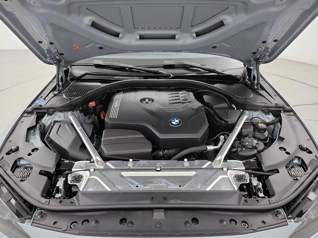 Photo of 2022 Gray BMW 430