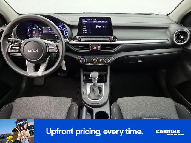 Photo of 2024 Gray Kia Forte