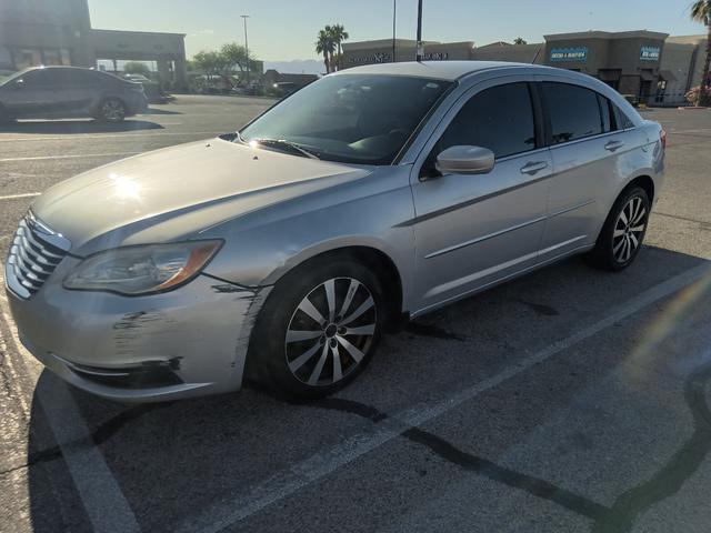 2012 Chrysler 200