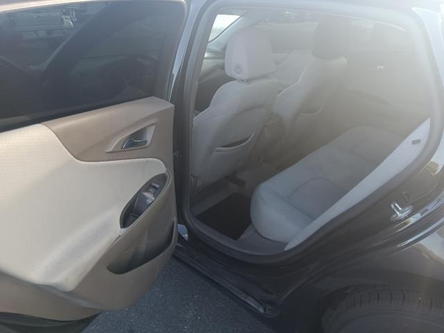 Photo of 2016 Black Chevrolet Malibu