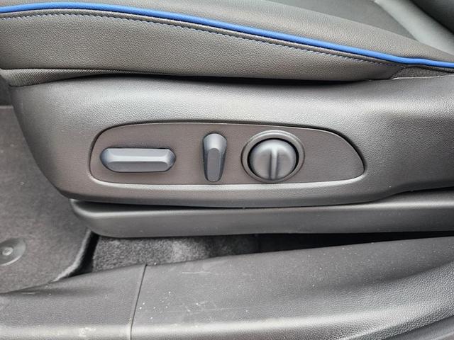 Photo of 2026 Summit White Buick Encore GX