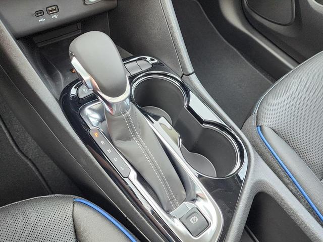 Photo of 2026 Summit White Buick Encore GX