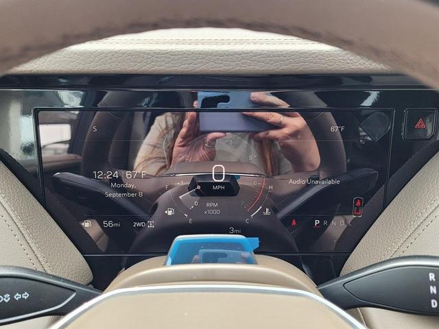 Photo of 2025 Metallic GMC Yukon