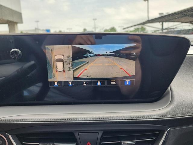 Photo of 2026 Summit White Buick Encore GX