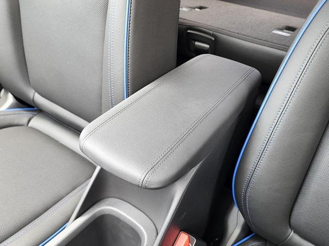 Photo of 2026 Summit White Buick Encore GX