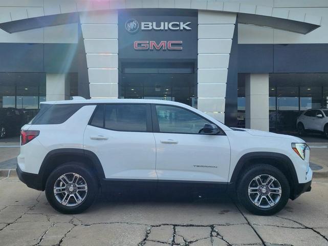 Photo of 2025 Summit White GMC Terrain
