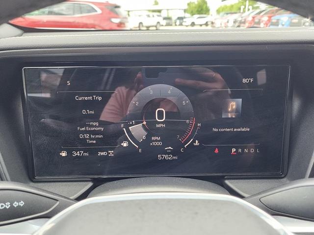 Photo of 2025 Summit White GMC Terrain