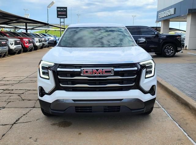 Photo of 2025 Summit White GMC Terrain