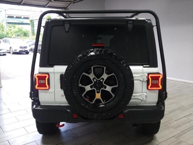 Photo of 2018 Bright White Clearcoat Jeep Wrangler Unlimited