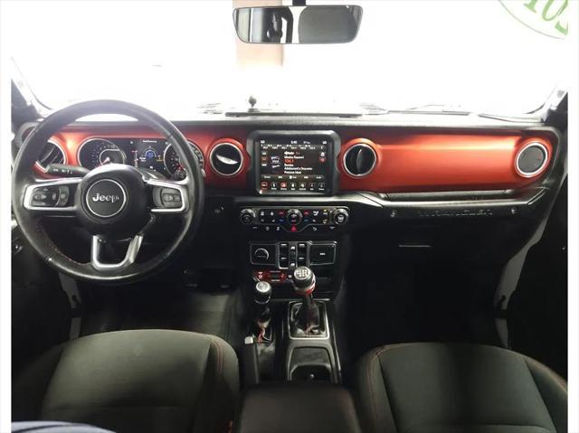 Photo of 2018 Bright White Clearcoat Jeep Wrangler Unlimited