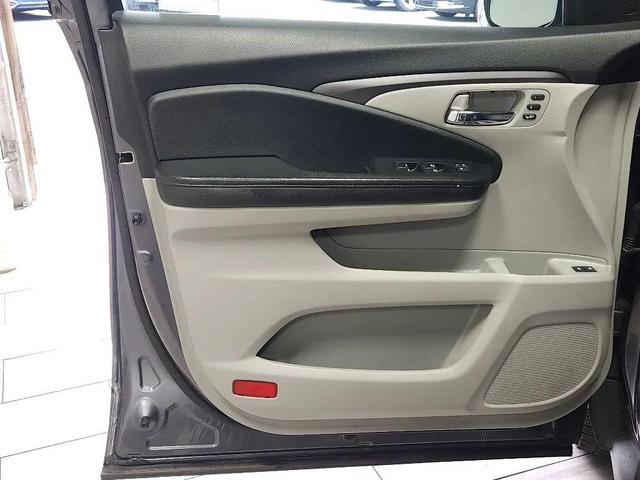 Photo of 2021 Modern Steel Metallic Honda Pilot