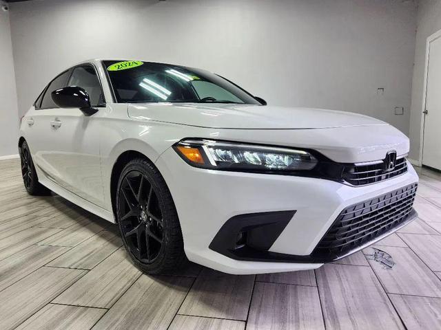 Photo of 2024 Platinum White Pearl Honda Civic