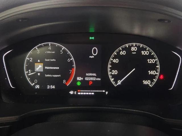 Photo of 2024 Platinum White Pearl Honda Civic